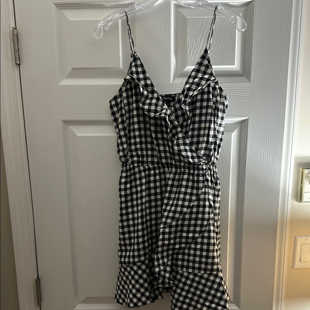 Like New. Express Gingham Spaghetti Strap Dress